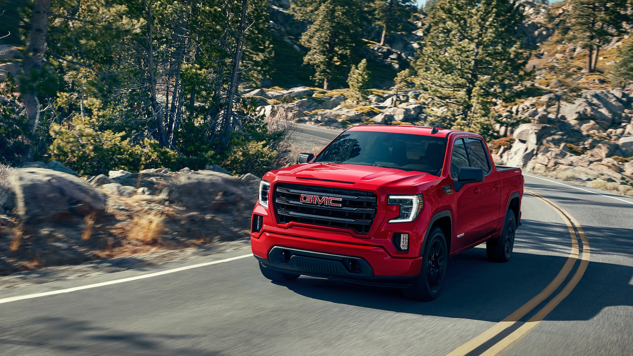5 Common Questions About the GMC Sierra