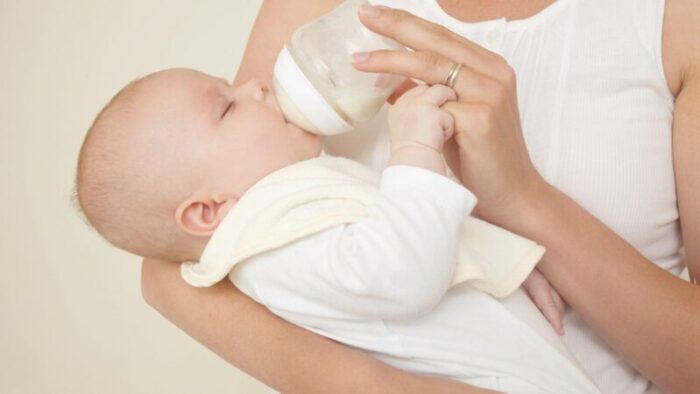 What is the difference between types of infant formulas?