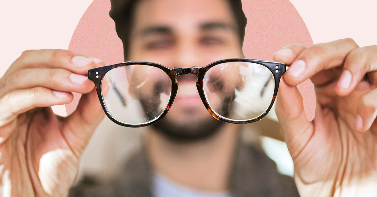 Do You Want to Select Stylish Glasses for Any Men Looking At Their Face Shape?